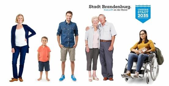 mehrere Menschen stehen nebeneinander auf weißem Hintergrund, dazu das Logo der Leitbildkampagne